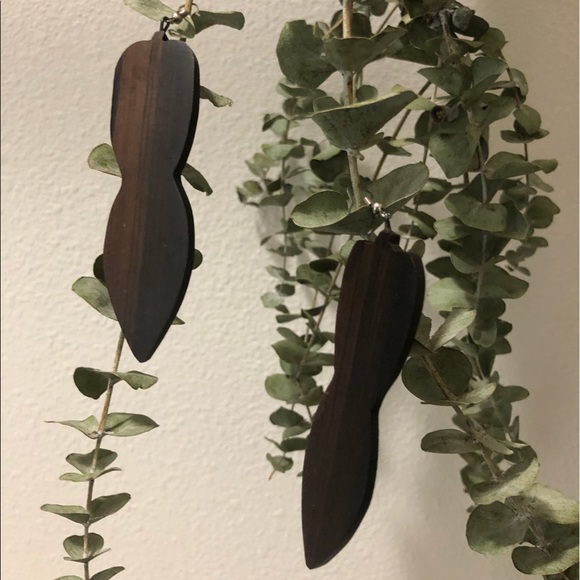 HANDMADE Wooden Earring - Picture 1 of 10